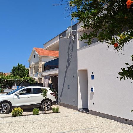 Zilip Apartments Vir Esterno foto