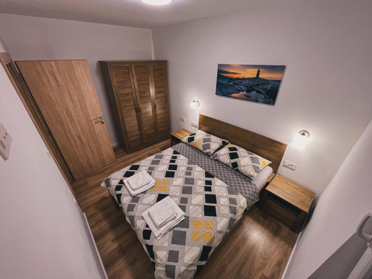 Zilip Apartments Vir Esterno foto